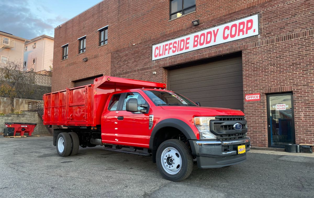 Godwin Manufacturing 12' landscsape body truck red - all american ford 01 2019 Mack Granite Municipal Dump Truck